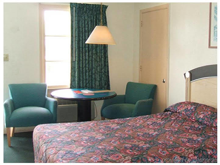 Scottish Inn And Suites Perry Quarto foto